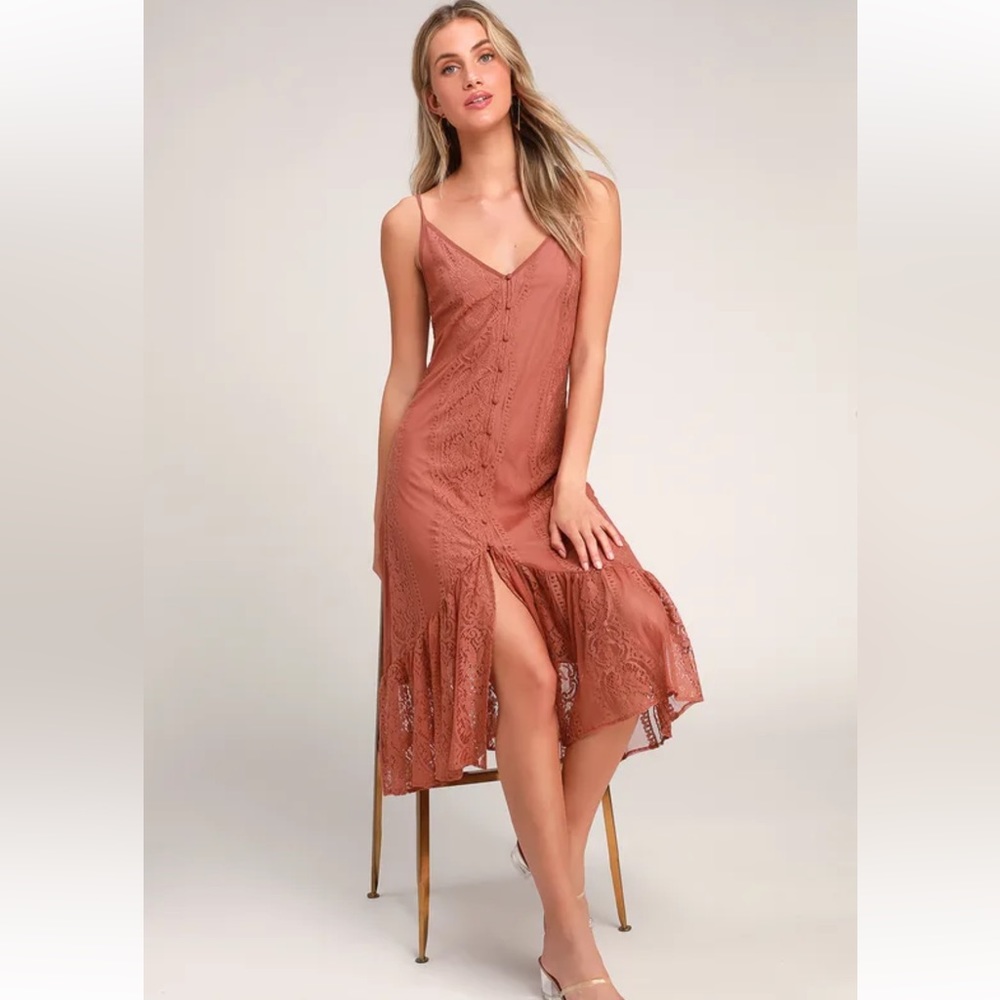 Lulus Dusty Rose button down front midi dress NWT